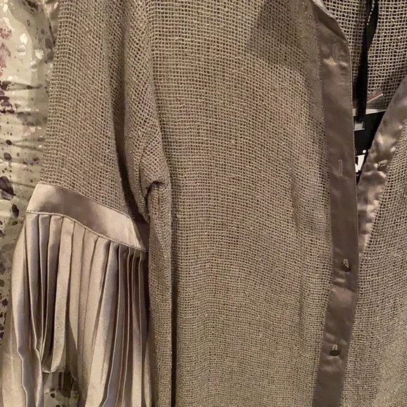 NU Denmark Grey Cigar Top - Picture 2 of 9